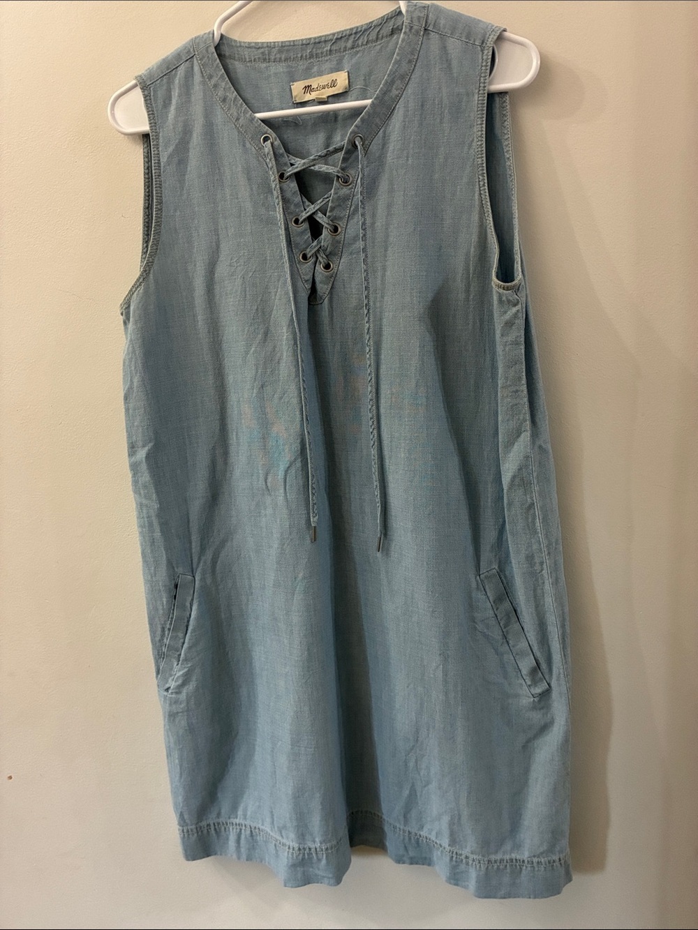 Madewell Sleeveless Shift Dress in Light Blue - 100% cotton - medium